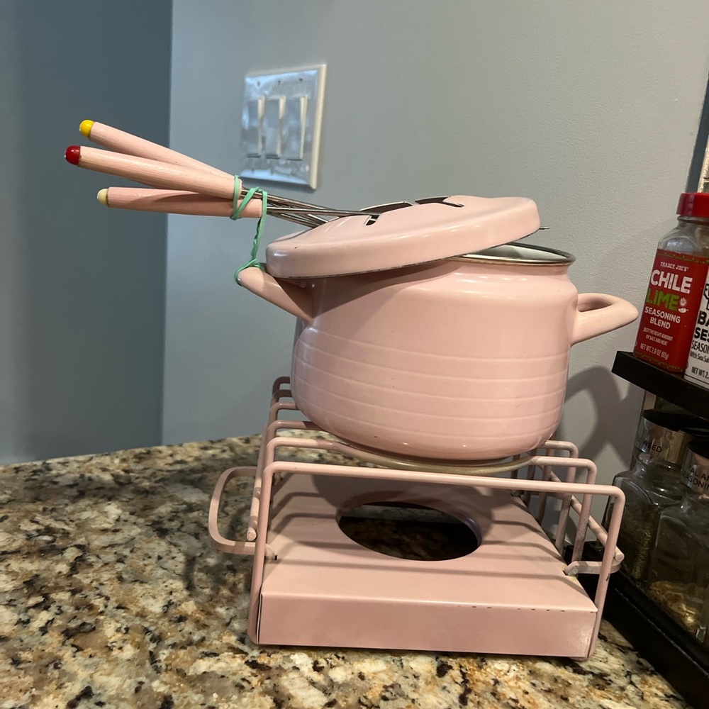 Vintage pink fondue set